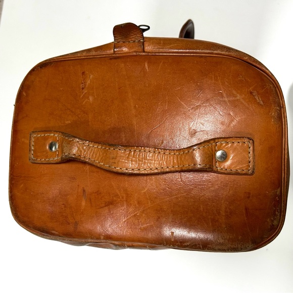 Vintage Leather Duffle bag - Picture 11 of 16
